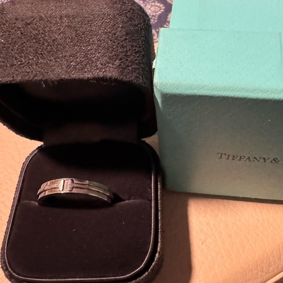 Bran new Tiffany Co Ring 750 = 18 kilates saize 9 Real Gold white 18 karal